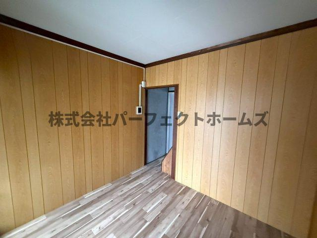 高倉1丁目テラスハウス　賃貸の居間・リビング|おしゃれな居間です