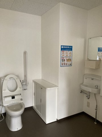 亀山ビル100のトイレ