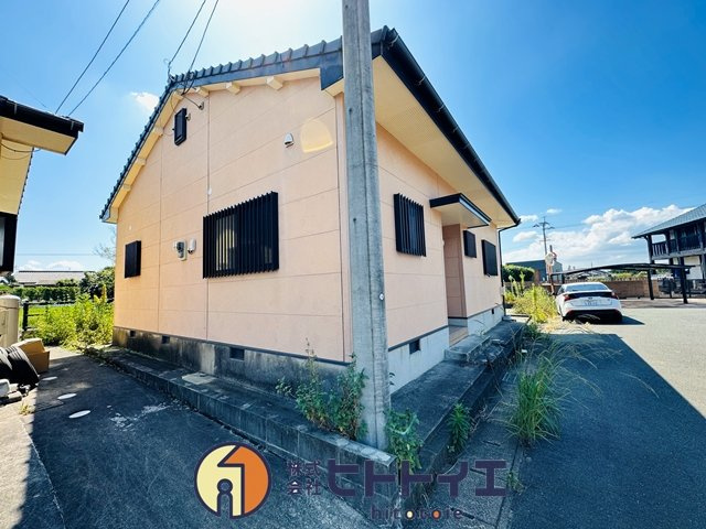 オラス小川の外観
