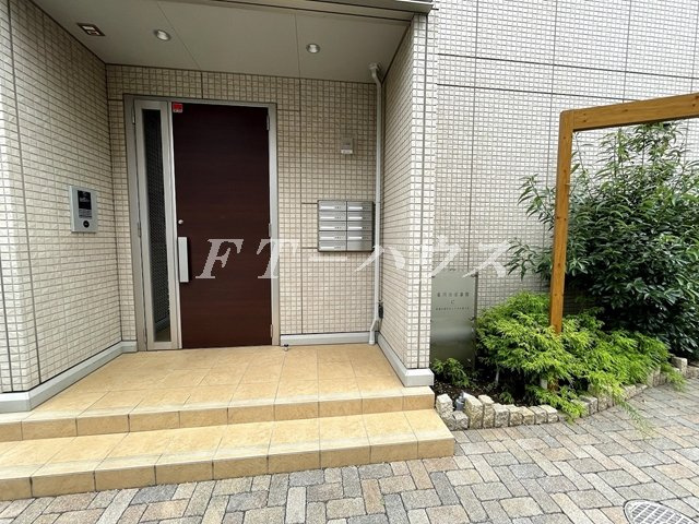 薬円台壱番館　Aのエントランス