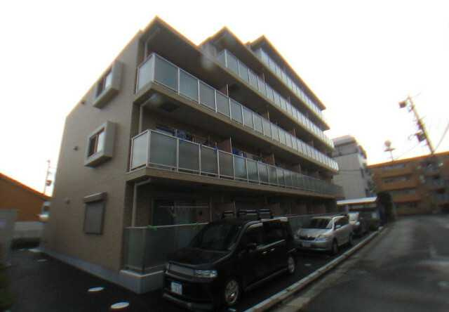 アメティスタ本中山の外観