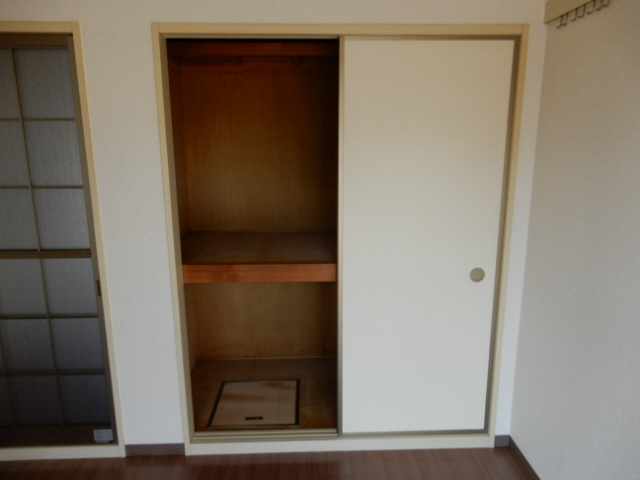 ヴィラカメリアＡ棟の収納