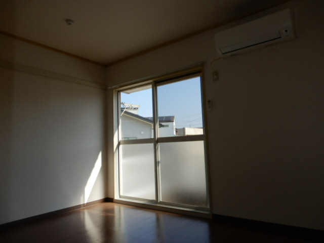 ヴィラカメリアＡ棟の子供部屋