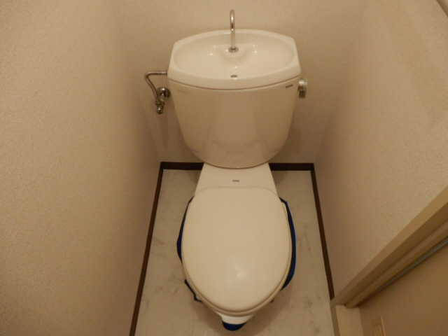 ヴィラカメリアＡ棟のトイレ