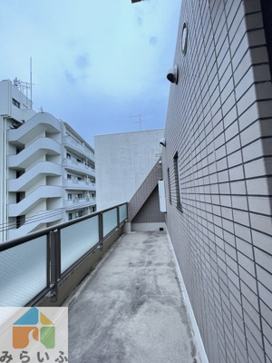 【バルコニー】 | 第2カニエビル