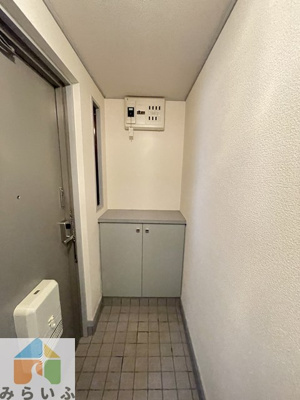 【玄関】 | 第2カニエビル