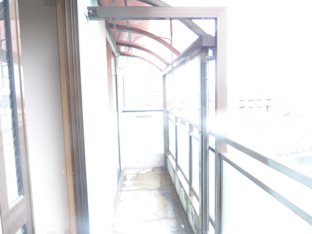 コーポエム・エヌ・中島のバルコニー