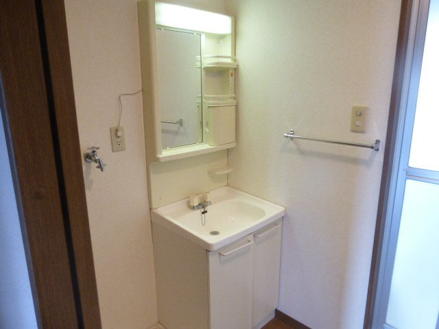 コーポエム・エヌ・中島の洗面所