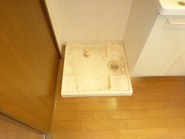 コーポエム・エヌ・中島の内装