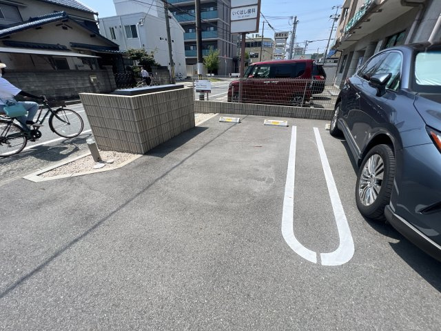 シャーメゾン　姫路Wの駐車場