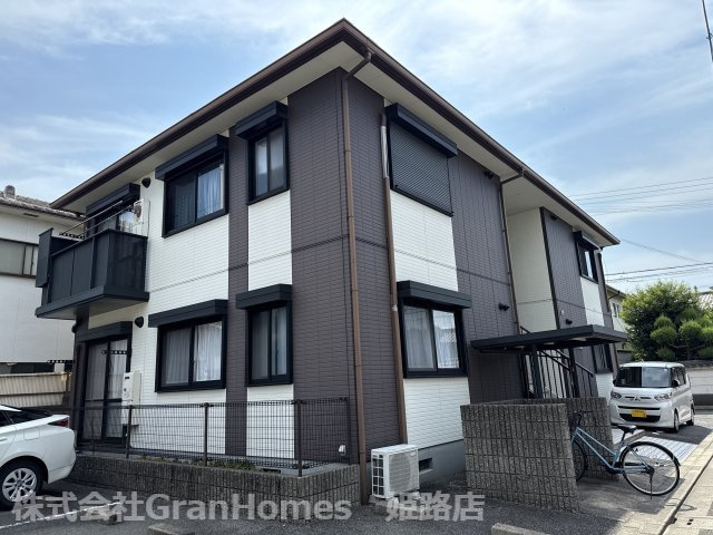 ヴィライーグレットの外観