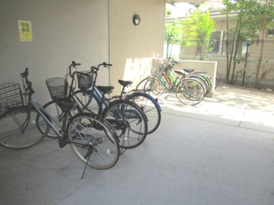 【その他共用部分】 | グリーンヒルズ | 駐輪場です