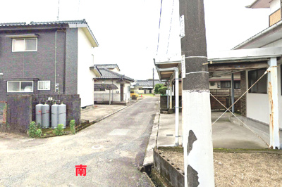 【外観】 | 売土地：鷹尾３丁目 | 物件入口