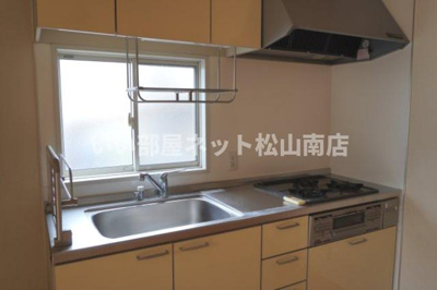 【キッチン】 | シャーメゾン舞