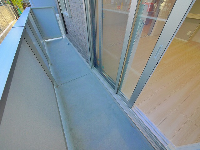 グレース北市のバルコニー|外からの目が気にならないバルコニーで洗濯物が干せます