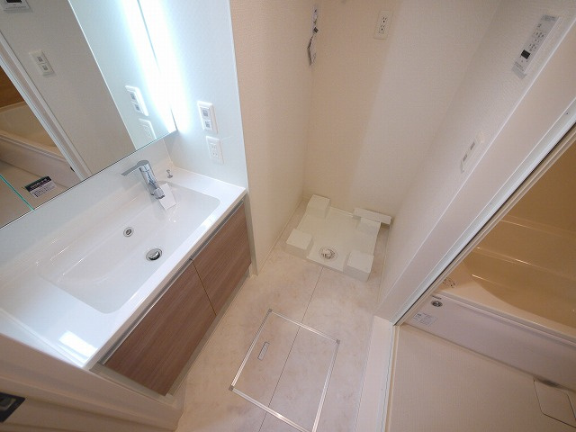 グレース北市の洗面所|脱衣スペースもあります