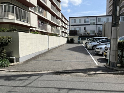 【駐車場】 | 楠木パークマンション