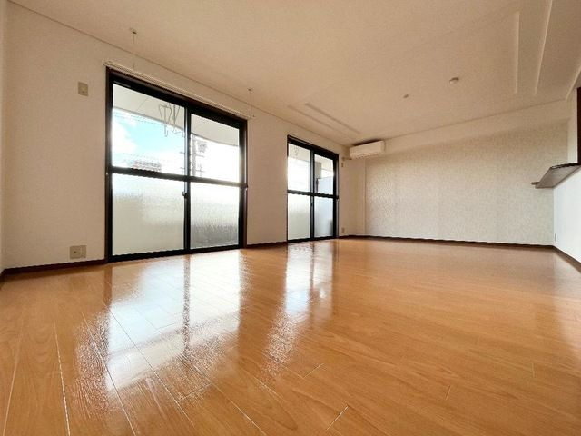 プリマヴェイラⅢ　　刈谷市の賃貸ならクラスホーム刈谷店の居間・リビング