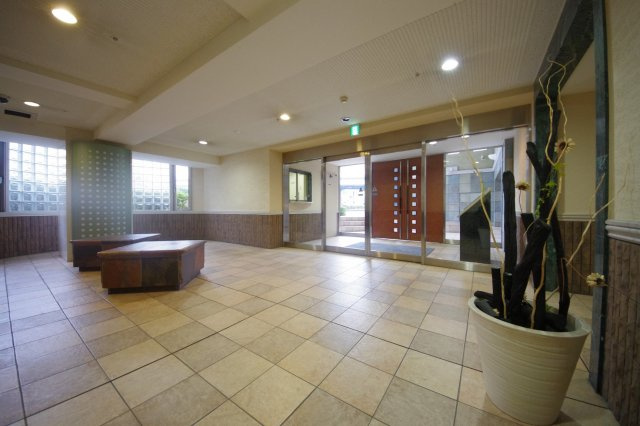 【ロビー】