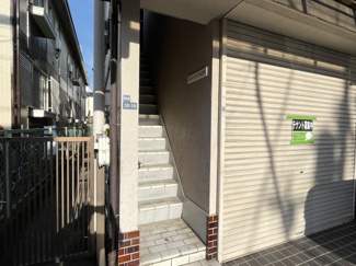 【エントランス】
