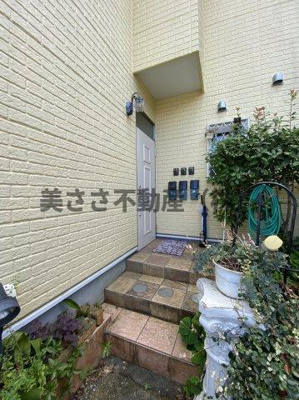 【外観】 | ソレイユ | 共用玄関