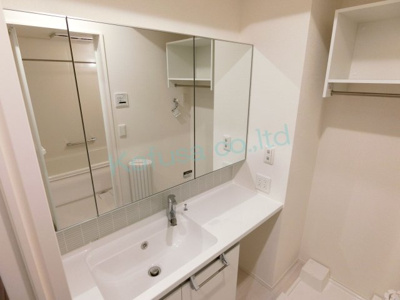 【独立洗面台】 | Premiere SAKURA