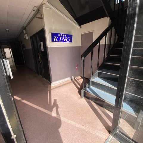 ABCビルのエントランス