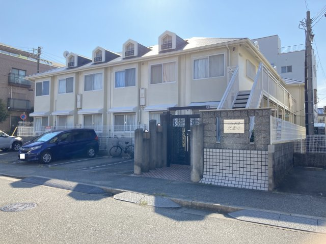 西宮市鳴尾町２丁目のアパート