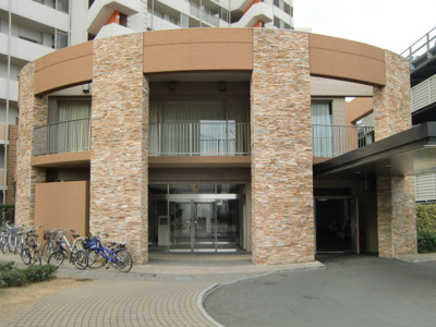 【エントランス】 | レーベンスクエア川口シルフィア