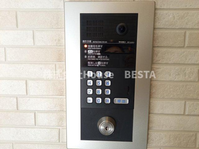 【エントランス】 | ワコーレヴィータ大開通