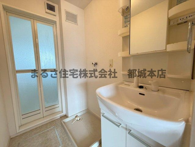 セジュール楽楽 の洗面所|２階の写真です