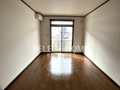 【寝室】 | ルーセント | 開放的な寝室です
同型タイプ