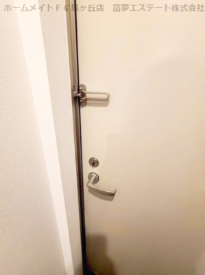 【玄関】 | フェリーチェ石津 | 玄関サムターン付き