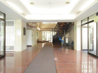 【エントランス】