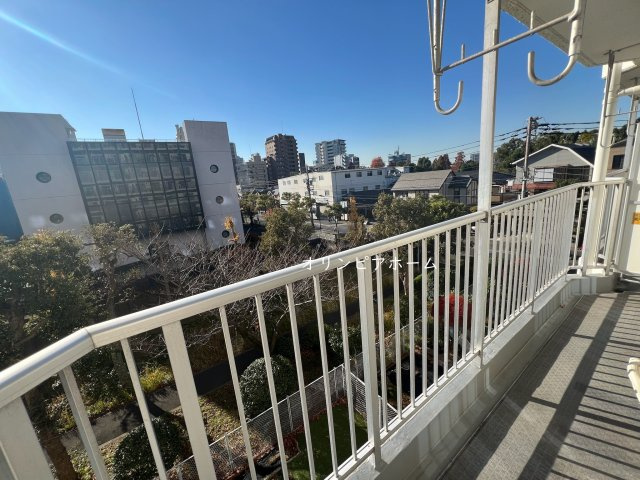葛西パークサイドハイツ　9階　リ　ノベーションのバルコニー