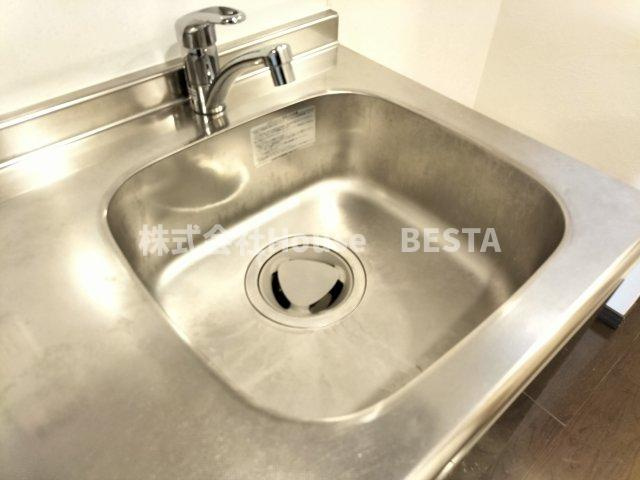 コスモリード神戸三宮のキッチン