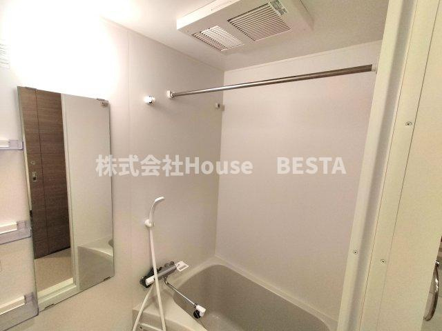 コスモリード神戸三宮の浴室