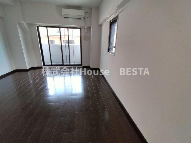 コスモリード神戸三宮の内装