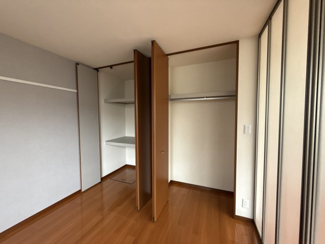 シャーメゾン延末の収納