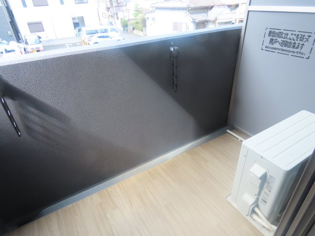 スプランディッド新大阪ＷＥＳＴのバルコニー