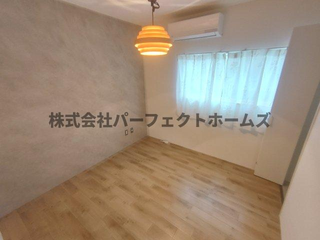 渚元町戸建　賃貸の洋室|広々とした洋室です