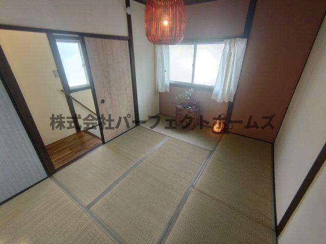 渚元町戸建　賃貸の和室|和室がひろがる居住スペース