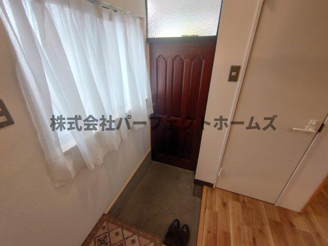 渚元町戸建　賃貸の玄関|きれいな玄関です