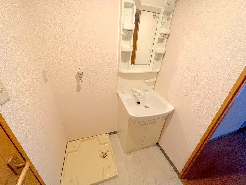 オリエンタル橿原の洗面所