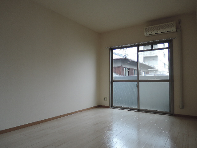 アルジャントゥールの居間・リビング