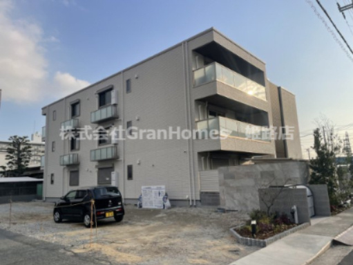 シャーメゾン　クレア南今宿