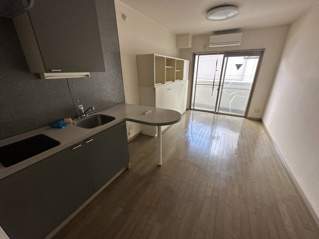 橿原市久米町の賃貸マンションのキッチン