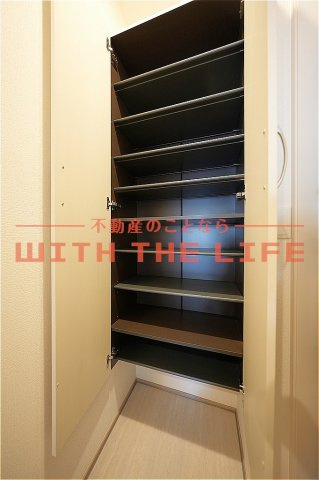 D-room椿【キャッシュバック対象物件】の収納|小物を収納するのに便利です