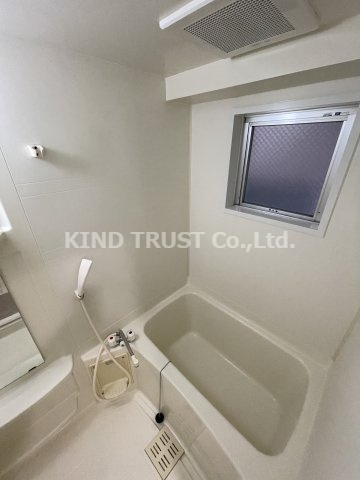 ラ・メゾンさくらⅡの浴室|日々の疲れを癒すお風呂付です