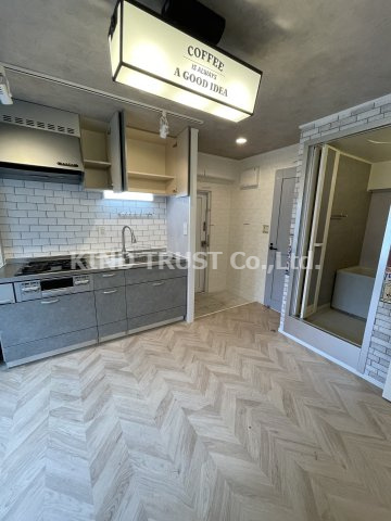 大淀ハイツのロビー|ゆとりのあるロビーです